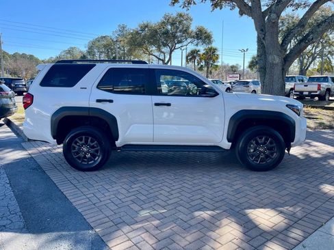Used 2025 Toyota 4Runner SR5 image 7