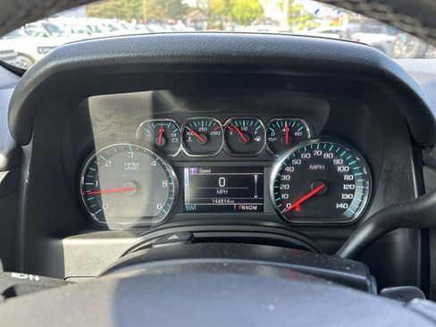 Used 2015 Chevrolet Suburban LT AWD/4WD image 18