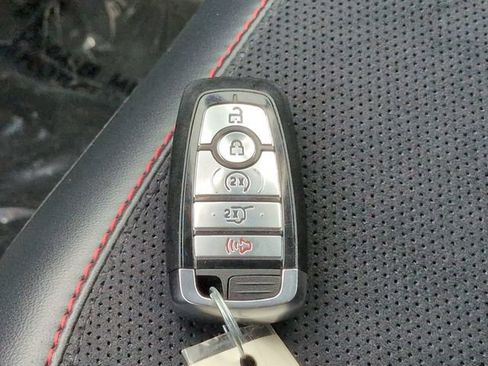 Certified 2025 Ford Explorer ST AWD/4WD image 28