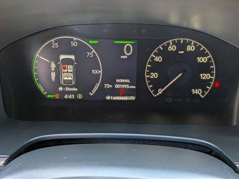 Used 2026 Honda CR-V Sport image 11