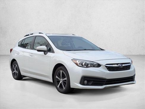 Used 2022 Subaru Impreza Premium image 3
