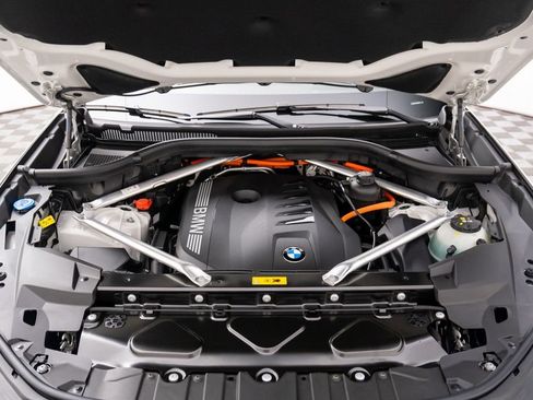 New 2026 BMW X5 xDrive50e w/ Executive Package image 35