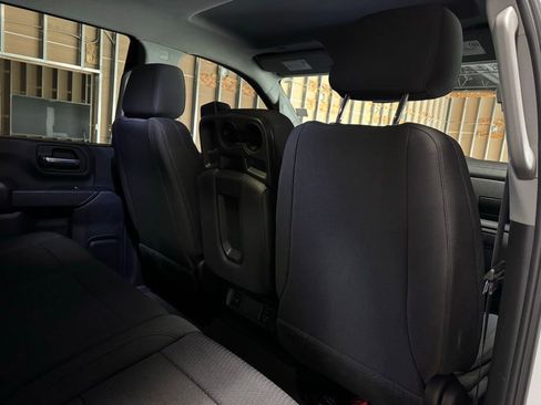 Used 2023 Chevrolet Silverado 2500 Custom image 20