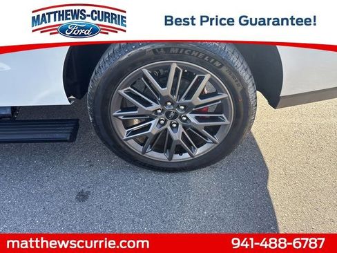 New 2025 Ford Expedition Platinum w/ Stealth Performance Package image 16