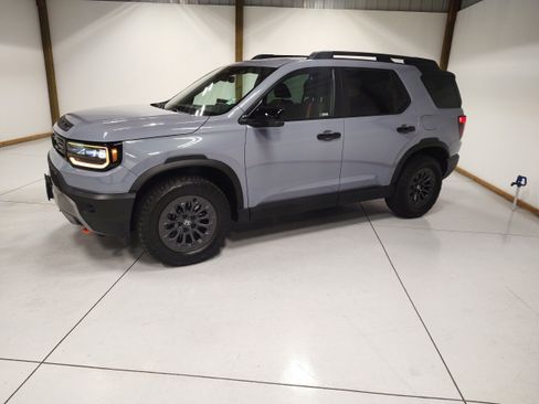 Used 2026 Honda Passport TrailSport image 4