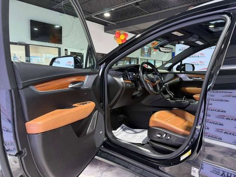 Used 2022 Cadillac XT5 Premium Luxury w/ Technology Package image 24