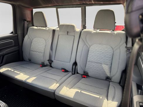 Used 2025 RAM 1500 Big Horn AWD/4WD image 23