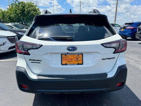 Used 2024 Subaru Outback Onyx Edition AWD/4WD image 4