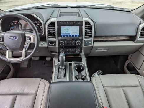 Used 2020 Ford F150 Lariat RWD image 14