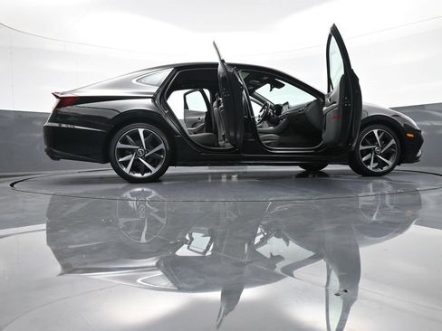 Used 2022 Hyundai Sonata SEL Plus w/ Cargo Package image 48