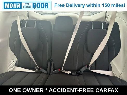 Used 2022 Chrysler Voyager LX FWD image 32