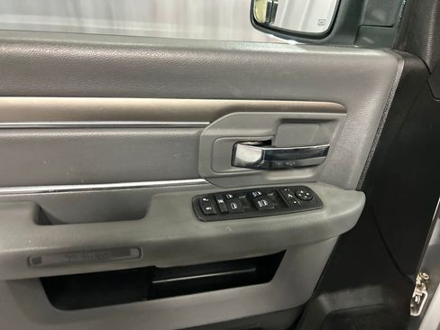 Used 2018 RAM 1500 Big Horn image 12