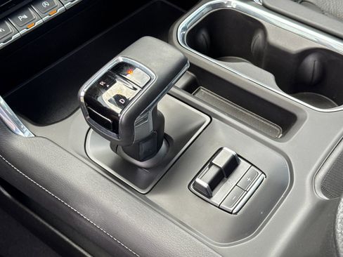 Used 2024 GMC Sierra 1500 Denali image 25