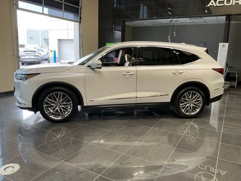 Certified 2024 Acura MDX SH-AWD w/ Advance Package image 4