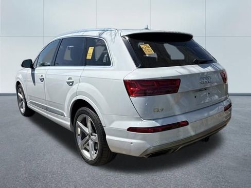 Used 2019 Audi Q7 3.0T Prestige image 3