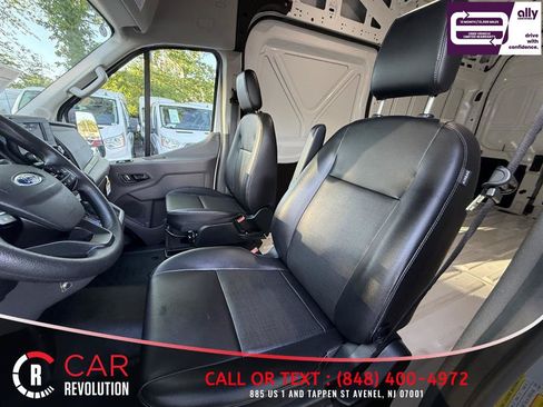 Used 2025 Ford Transit 250 148 High Roof AWD image 10