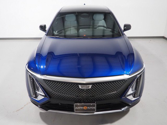 Used 2024 Cadillac Lyriq AWD Luxury w/ LPO, Floor Liner Package image 11