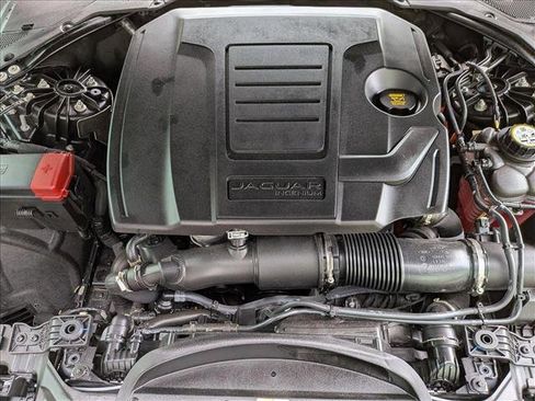 Certified 2024 Jaguar XF R-Dynamic SE image 24