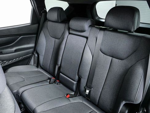 Used 2023 Hyundai Santa Fe SE FWD image 17
