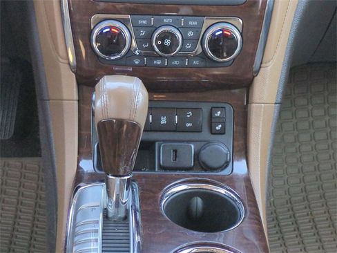 Used 2016 Buick Enclave Leather w/ Enclave Tuscan Edition image 22