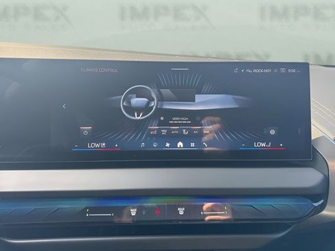 Used 2025 BMW X3 xDrive30i image 21