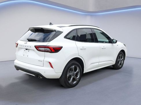 Used 2023 Ford Escape ST-Line w/ Tech Pack #1 AWD/4WD image 7