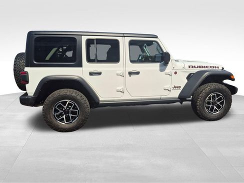 Used 2024 Jeep Wrangler Unlimited Rubicon AWD/4WD image 9