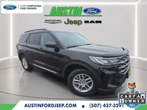 Used 2025 Ford Explorer Active AWD/4WD image 7