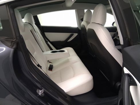 Used 2020 Tesla Model 3 Long Range image 31