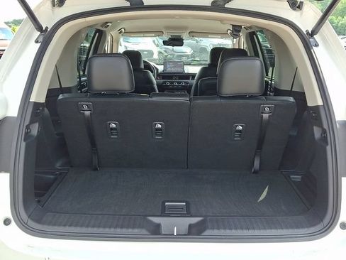 Used 2025 Honda Pilot EX-L image 29