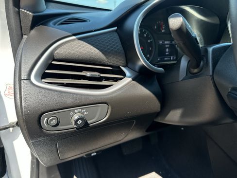 Used 2024 Chevrolet Malibu LT FWD image 21