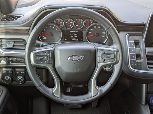 Used 2021 Chevrolet Tahoe Z71 image 26