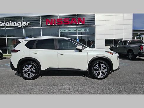Used 2023 Nissan Rogue SV FWD image 37