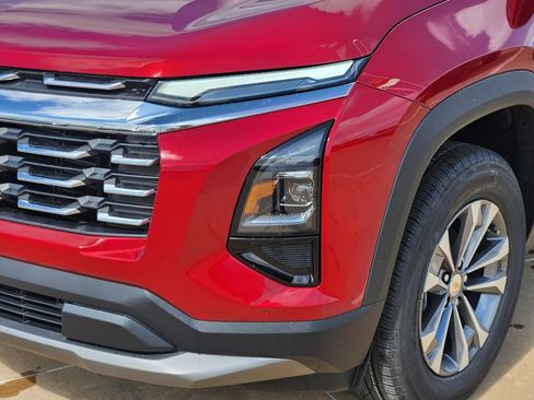 New 2026 Chevrolet Equinox LT FWD image 6