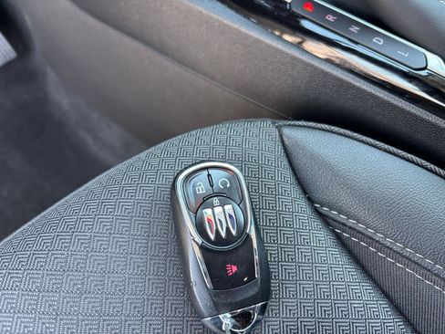 Used 2026 Buick Encore GX Preferred AWD/4WD image 18