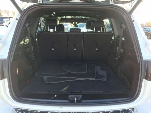 Certified 2023 Mercedes-Benz GLB 250 4MATIC image 25