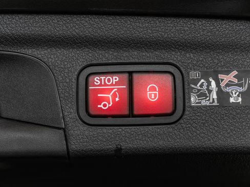 Certified 2026 Mercedes-Benz GLE 450 4MATIC image 35