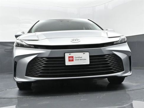 Certified 2026 Toyota Camry LE w/ Convenience Package FWD image 30