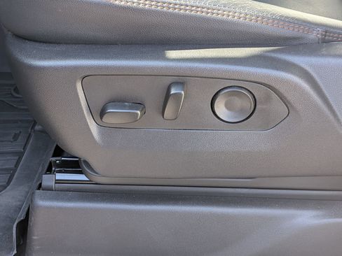 Used 2025 GMC Sierra 1500 AT4 w/ AT4 Premium Package image 13