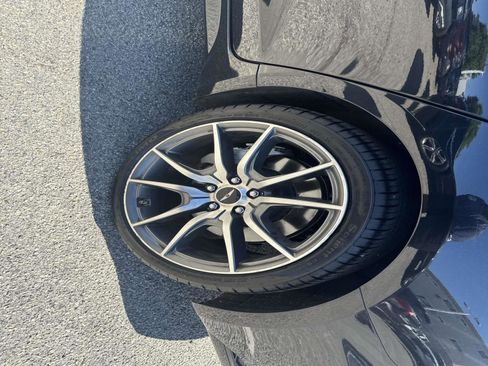 Used 2025 Genesis G70 2.5T AWD/4WD image 6