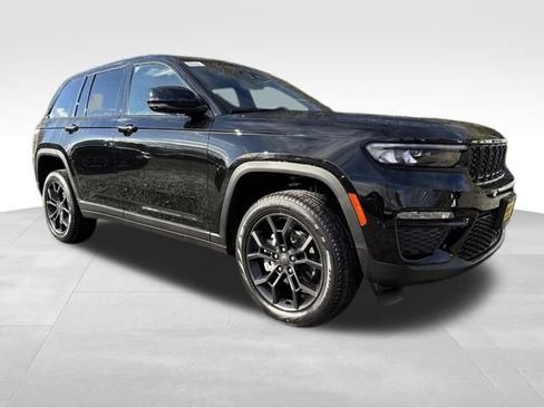 New 2025 Jeep Grand Cherokee Limited image 1