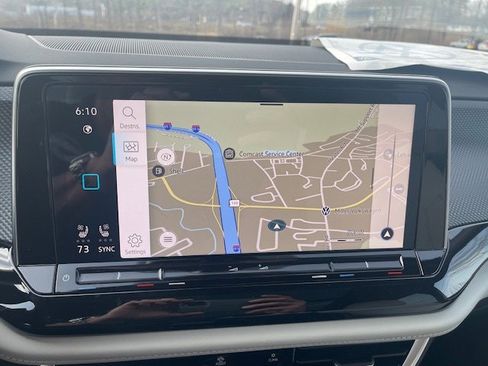 New 2026 Volkswagen Atlas Cross Sport SEL Premium R-Line image 16