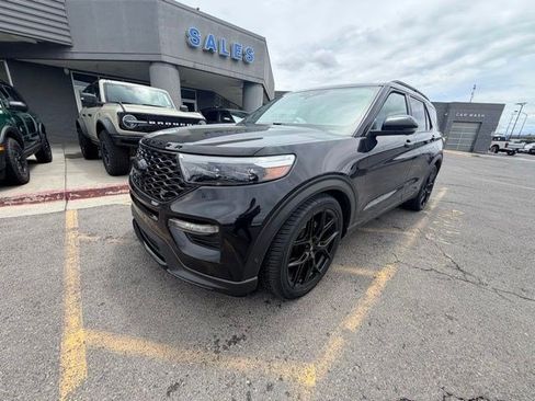 Used 2020 Ford Explorer ST AWD/4WD image 2