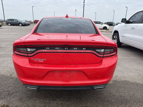 Used 2022 Dodge Charger SXT w/ Plus Group image 11