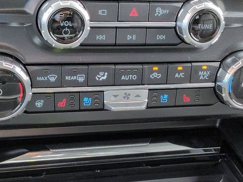 New 2026 Ford F350 Lariat w/ Chrome Package AWD/4WD image 25
