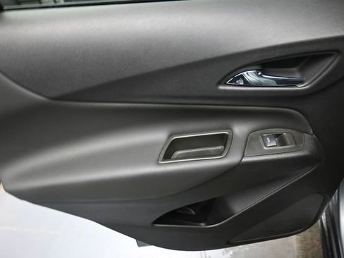 Used 2024 Chevrolet Equinox LT w/ LPO, Floor Liner Package image 19