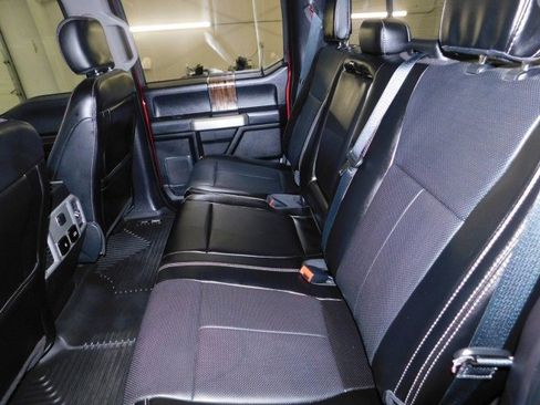 Used 2018 Ford F150 Lariat image 13