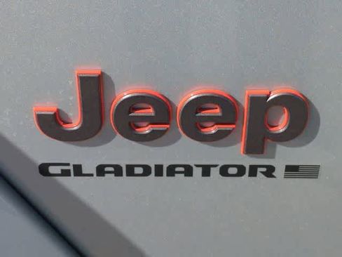 Used 2023 Jeep Gladiator Mojave w/ Trailer Tow Package image 13