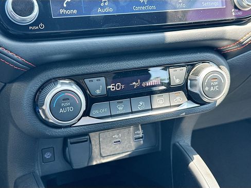 New 2025 Nissan Versa SR image 10