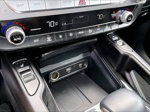 Used 2025 Kia Telluride S AWD/4WD image 15
